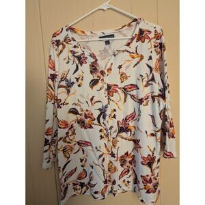 Karen Scott White V-Neck 3 Button Top with 3/4 Sleeve SZ XXL Hummingbird Floral